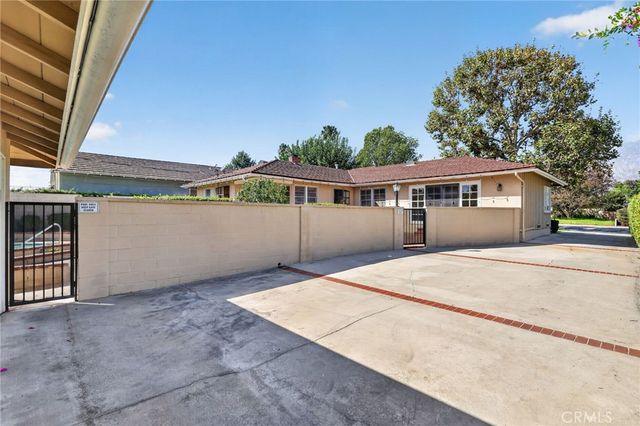 1154 La Rosa, Arcadia, CA 91007