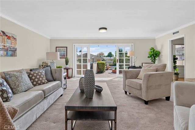 1154 La Rosa, Arcadia, CA 91007