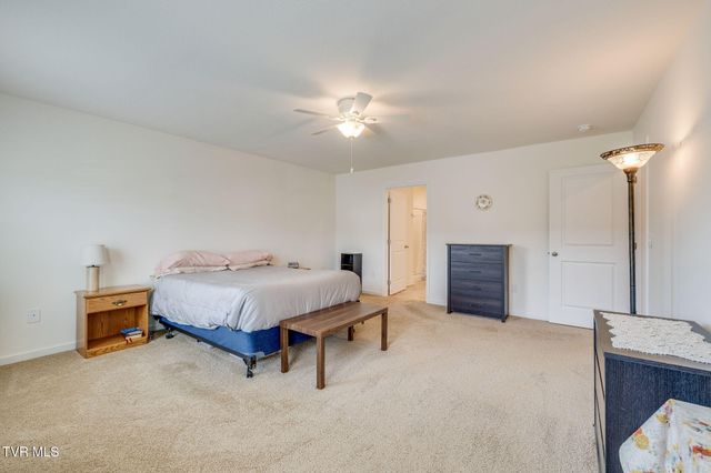 1210 Cherry Grove, Greeneville, TN 37745