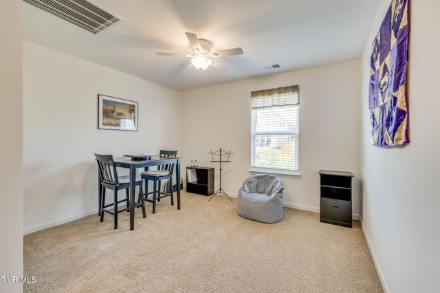 1210 Cherry Grove, Greeneville, TN 37745