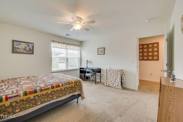 1210 Cherry Grove, Greeneville, TN 37745