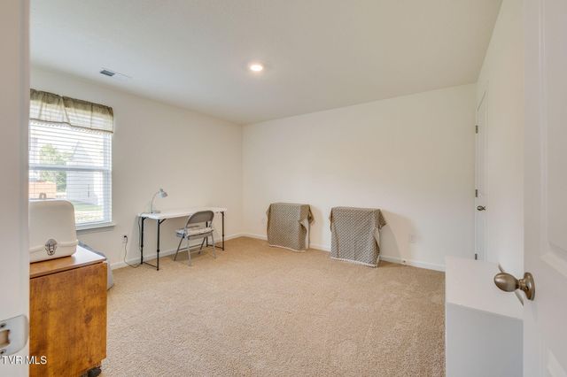 1210 Cherry Grove, Greeneville, TN 37745