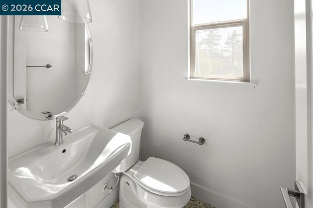 2802 Chattleton Ln., San Pablo, CA 94806