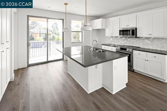 2802 Chattleton Ln., San Pablo, CA 94806