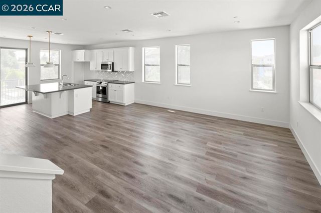 2802 Chattleton Ln., San Pablo, CA 94806