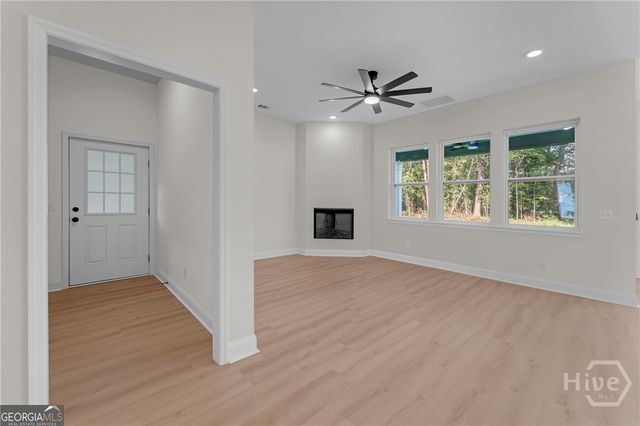1105 Woodland Drive, Pooler, GA 31322