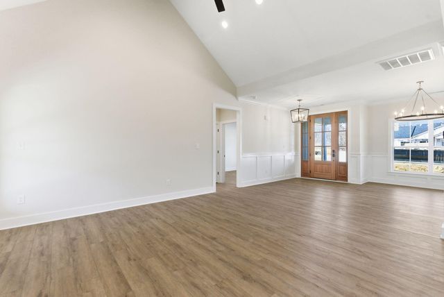 274 Harbor Village Drive, Georgetown, KY 40324