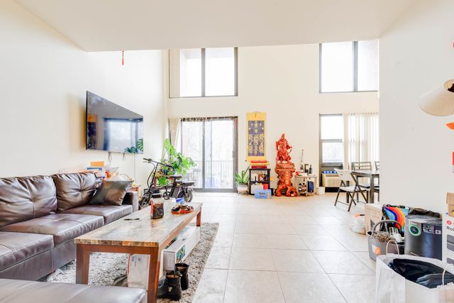 2941 S Michigan Avenue 504, Chicago, IL 60616