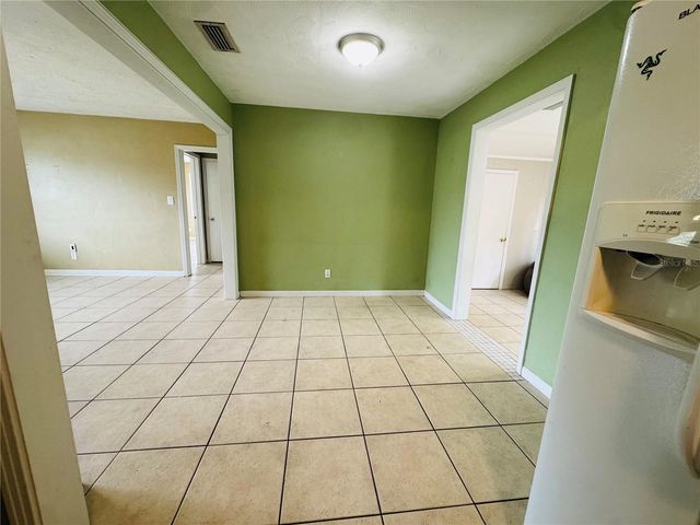 2976 POPLAR STREET, Sarasota, FL 34237