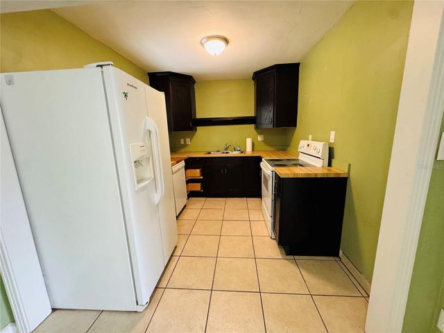 2976 POPLAR STREET, Sarasota, FL 34237