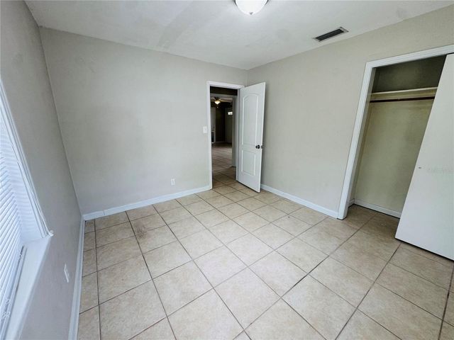 2976 POPLAR STREET, Sarasota, FL 34237