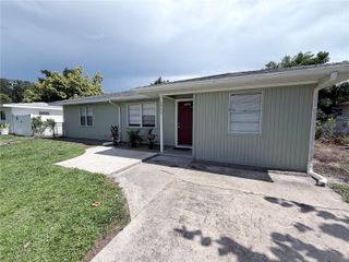 2976 POPLAR STREET, Sarasota, FL 34237