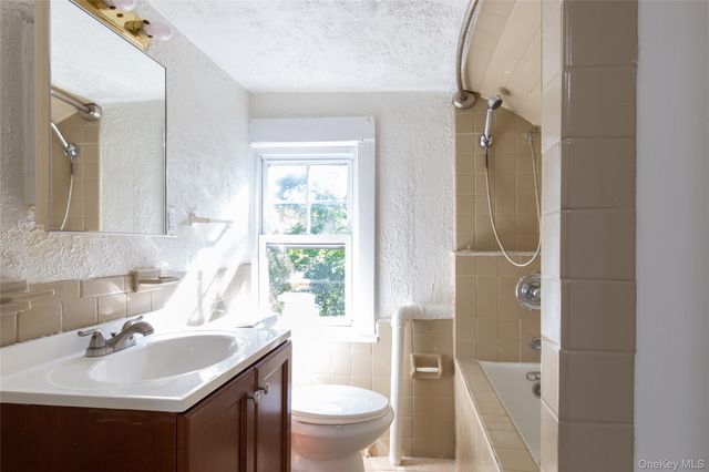 440 Sixth Avenue 3, Pelham, NY 10803