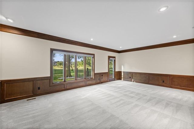 6505 W 132nd Terrace, Overland Park, KS 66209
