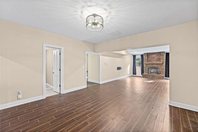 6505 W 132nd Terrace, Overland Park, KS 66209