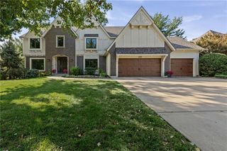 6505 W 132nd Terrace, Overland Park, KS 66209