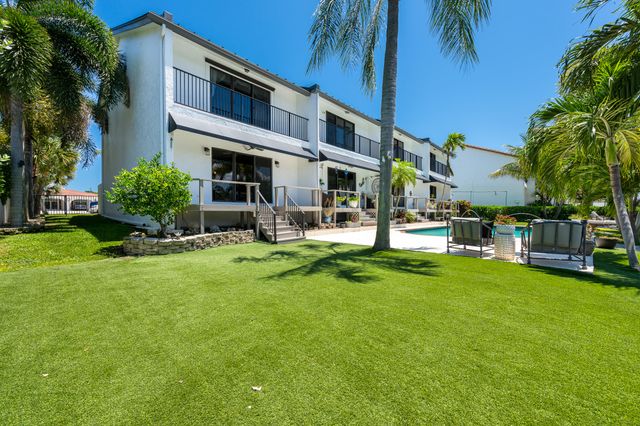641 NE 19th Avenue, Deerfield Beach, FL 33441