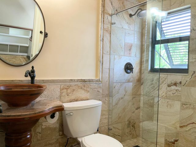 641 NE 19th Avenue, Deerfield Beach, FL 33441