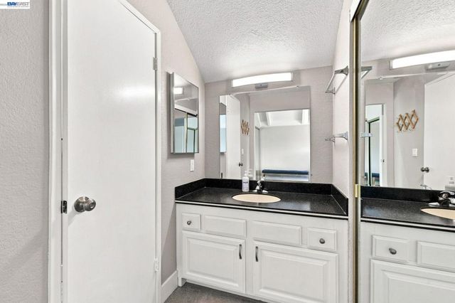 35845 Tozier St., Newark, CA 94560
