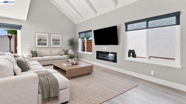 35845 Tozier St., Newark, CA 94560