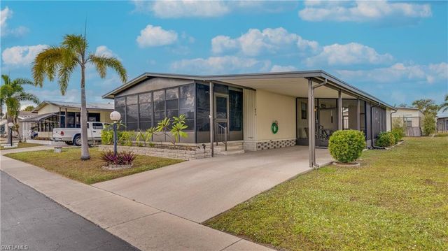 620 Horizon DR, North Fort Myers, FL 33903