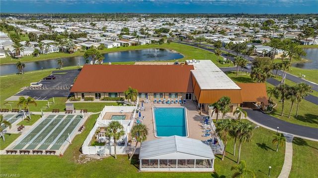 620 Horizon DR, North Fort Myers, FL 33903