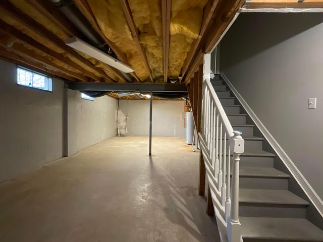 22 Liberty Ridge Avenue, Powell, OH 43065