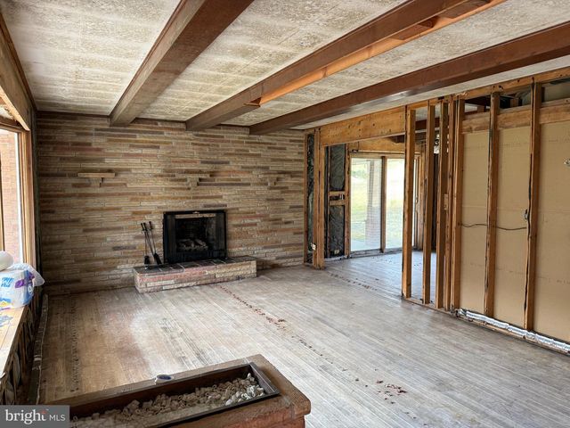 18425 TAKOMA DR SW, Barton, MD 21521