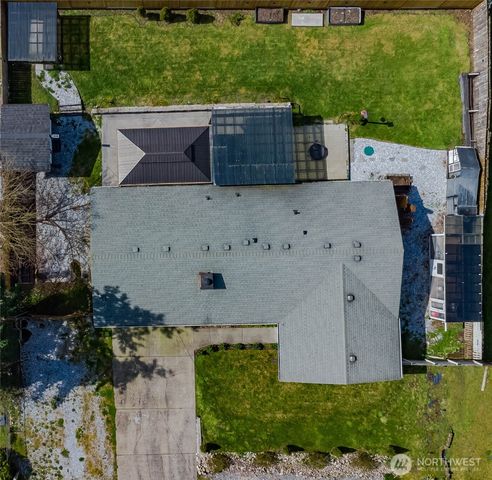 17224 E 10th Ave, Spanaway, WA 98387