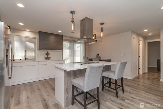 17224 E 10th Ave, Spanaway, WA 98387