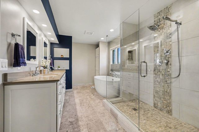 7773 Frampton Drive, Washington Twp, MI 48095