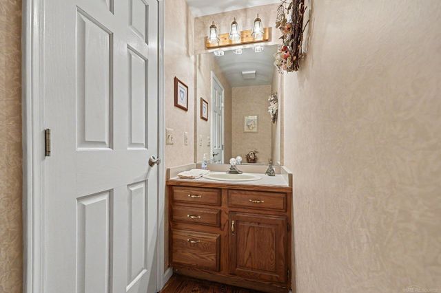 7773 Frampton Drive, Washington Twp, MI 48095
