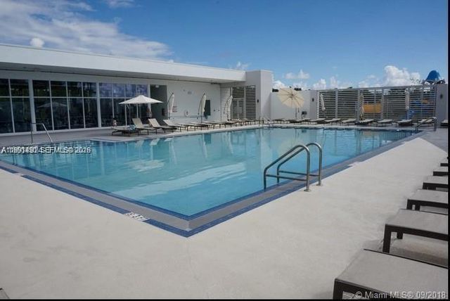 15051 Royal Oaks Ln 1705, North Miami, FL 33181