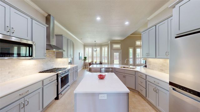1301 Twisting Star Drive, Fort Worth, TX 76052