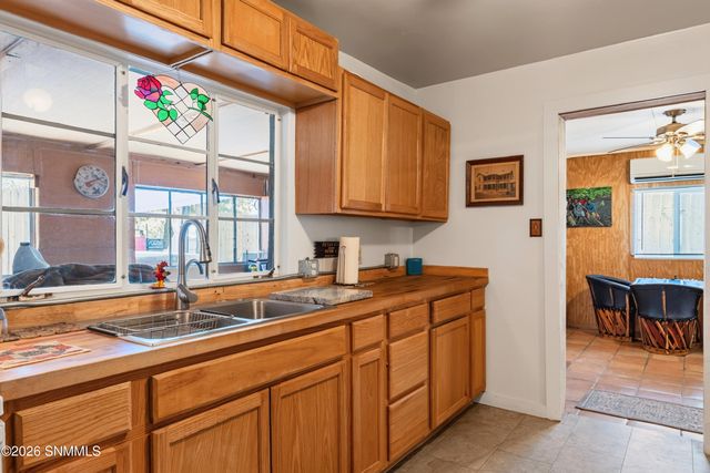 4200 San Ysidro Road, Las Cruces, NM 88007