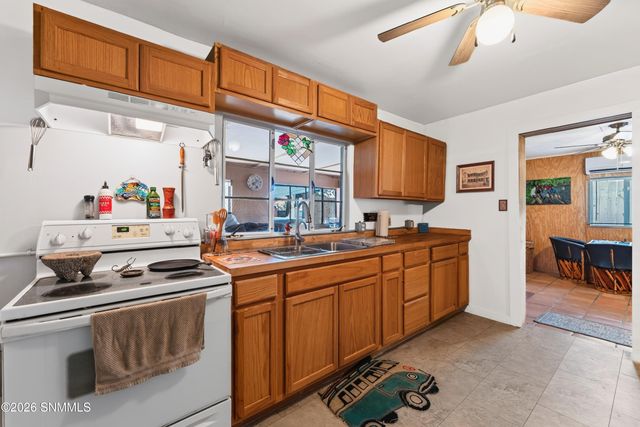 4200 San Ysidro Road, Las Cruces, NM 88007