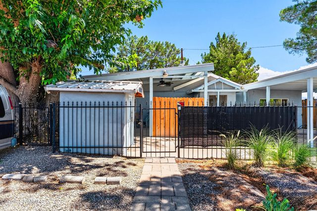 4200 San Ysidro Road, Las Cruces, NM 88007