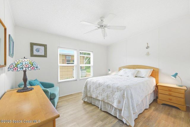 304 Portside Lane, Edgewater, FL 32141