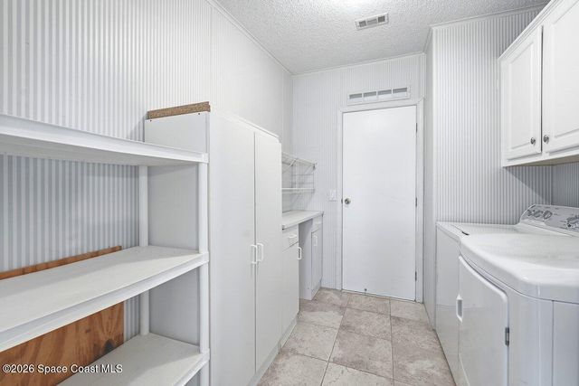 304 Portside Lane, Edgewater, FL 32141