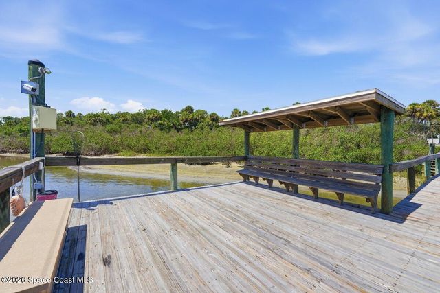 304 Portside Lane, Edgewater, FL 32141