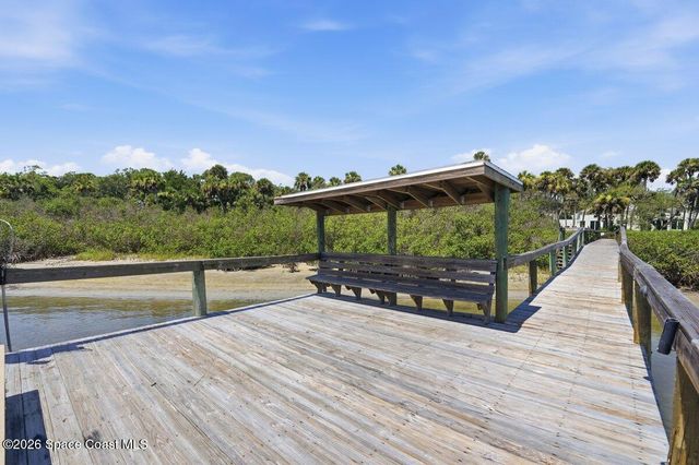 304 Portside Lane, Edgewater, FL 32141
