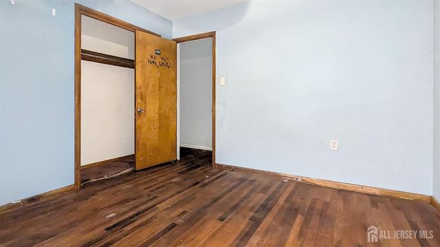 341 Jefferson Street, Carneys Point, NJ 08069