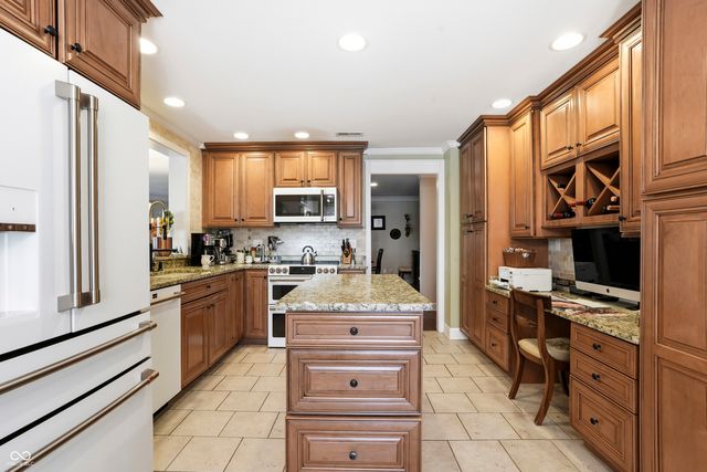 8651 Jaffa Court E 23, Indianapolis, IN 46260