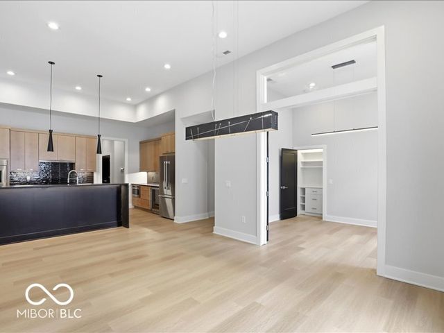 2637 Rix Court, Carmel, IN 46033