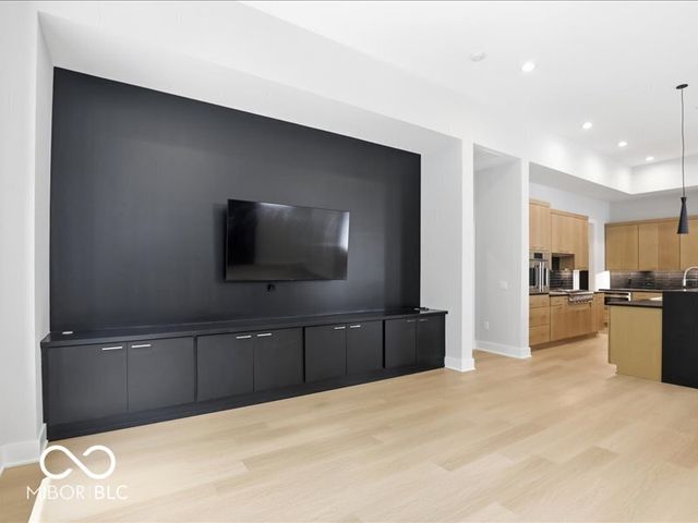 2637 Rix Court, Carmel, IN 46033