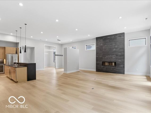 2637 Rix Court, Carmel, IN 46033