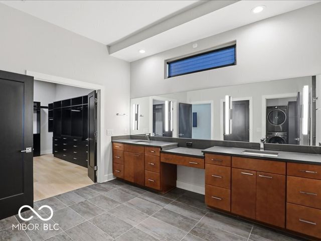 2637 Rix Court, Carmel, IN 46033
