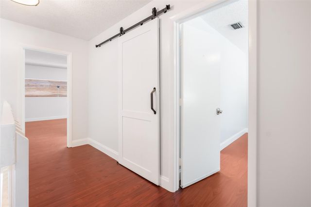 7920 NW 11th Ct, Plantation, FL 33322