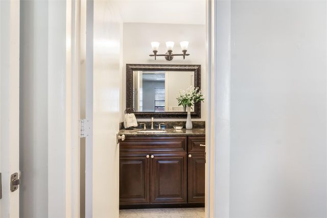 7920 NW 11th Ct, Plantation, FL 33322