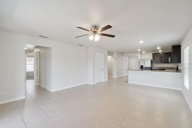 1729 CANAAN LOOP, Dundee, FL 33838